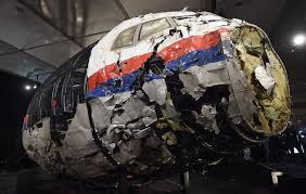Deze afbeelding van het wrak van MH17 wordt door sommige programma's gecensureerd.
